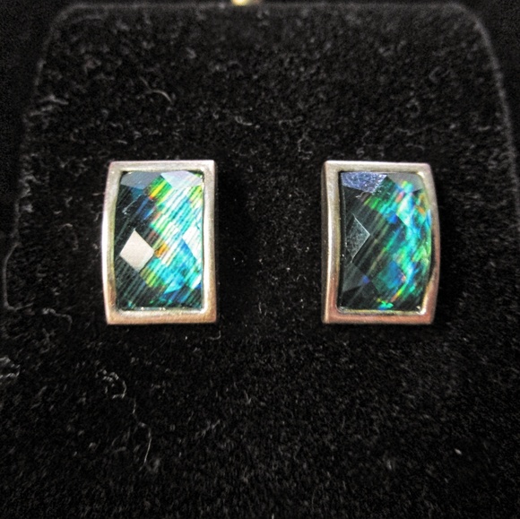 Gold with silver undertone necklace and earrings - Picture 3 of 3